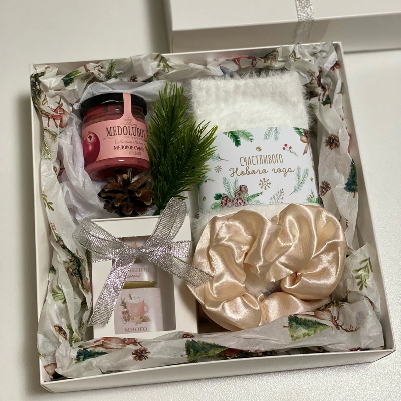 Подарки (подарочный бокс) на Новый Год с доставкой по Актау
